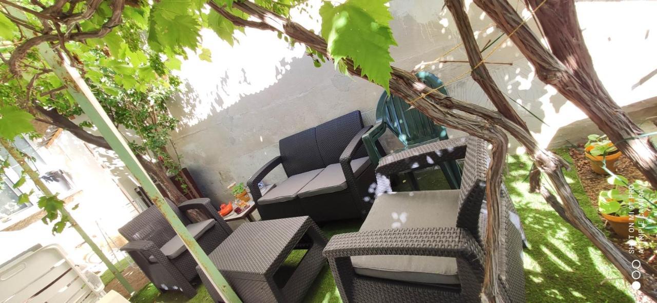 Studio Fond De Jardin Chez Jean-Luc Apartment Marseille Ngoại thất bức ảnh